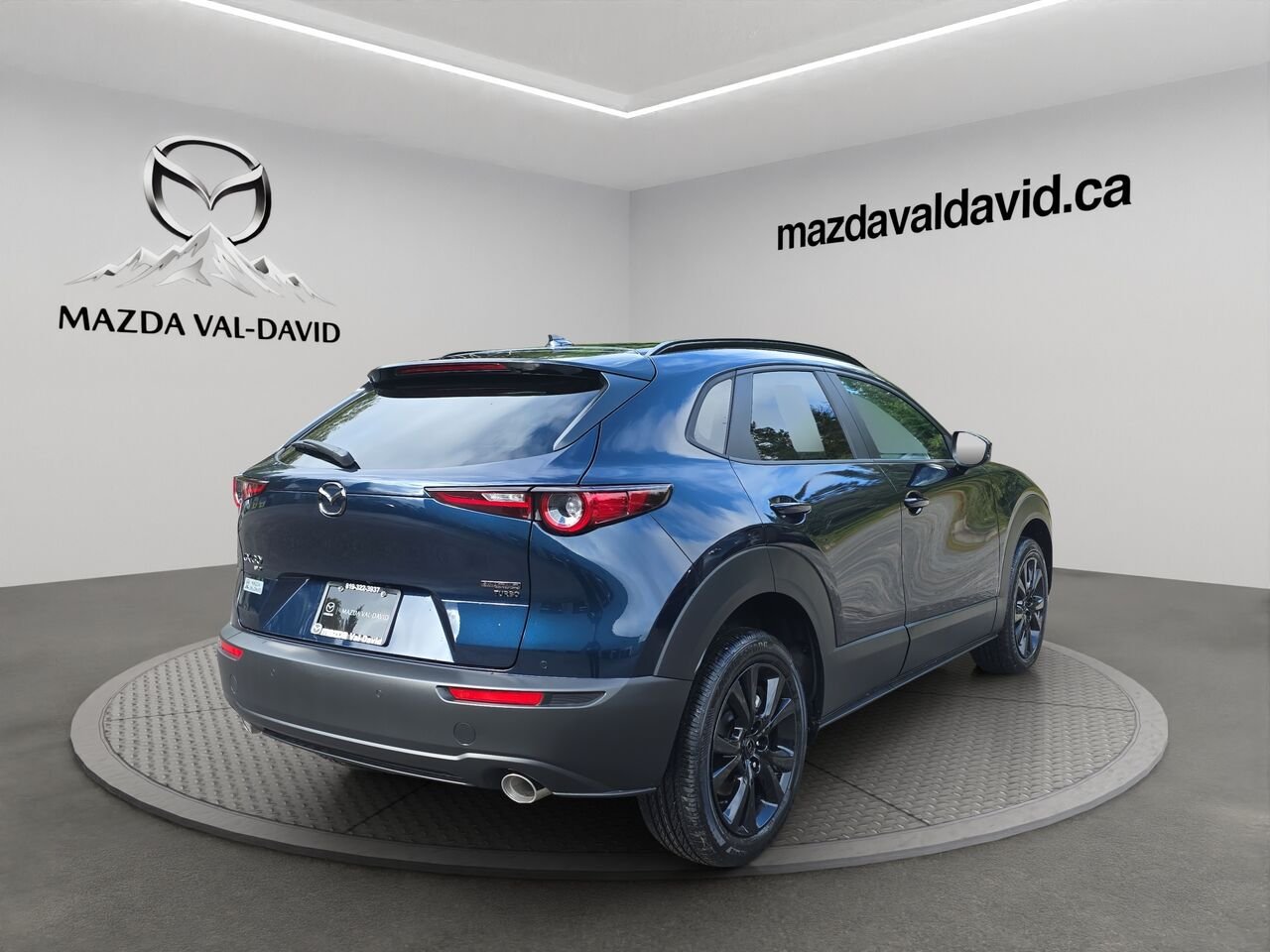 Mazda CX-30 GT, traction intégrale, sièges en cuir, caméra 360°, toit ouvrant, Bose 12 HP, affichage tête 2026 Bleu cristal foncé mica Val-David - photo #6
