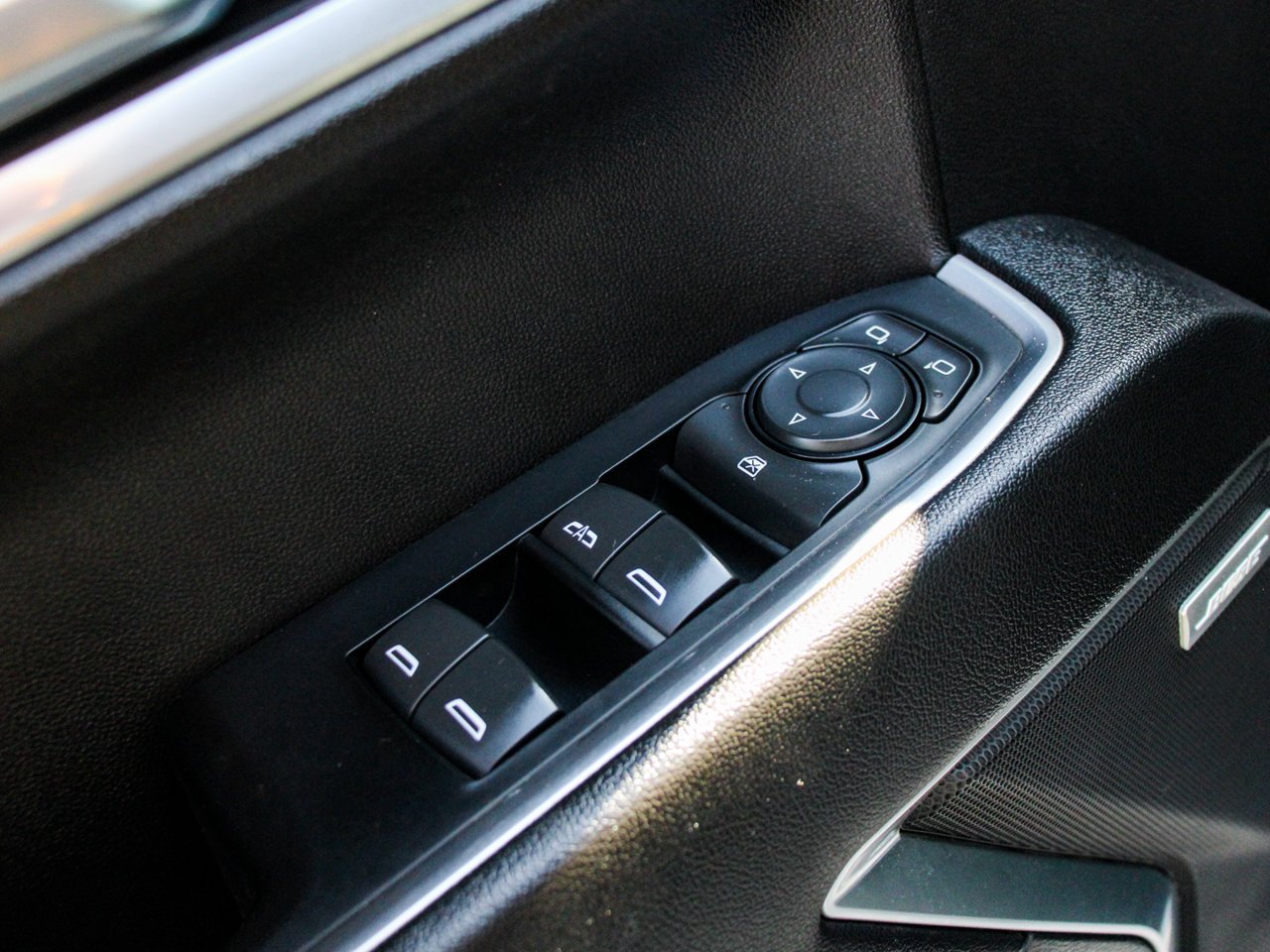 2022 GMC Sierra 1500 4WD Crew Cab 147 Elevation White Sherwood Park - photo #15