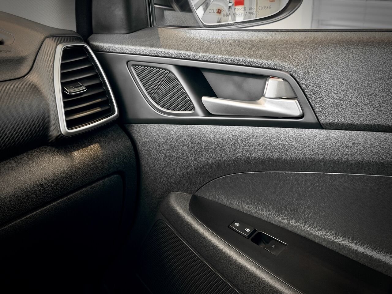 2020 Hyundai Tucson Black Notre-Dame-des-Prairies - photo #30