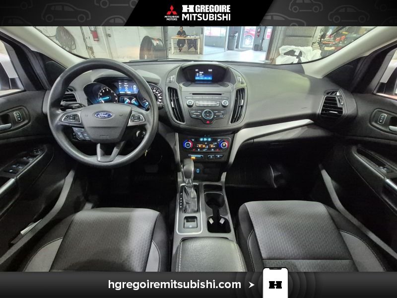 2018 Ford Escape White Laval - photo #24