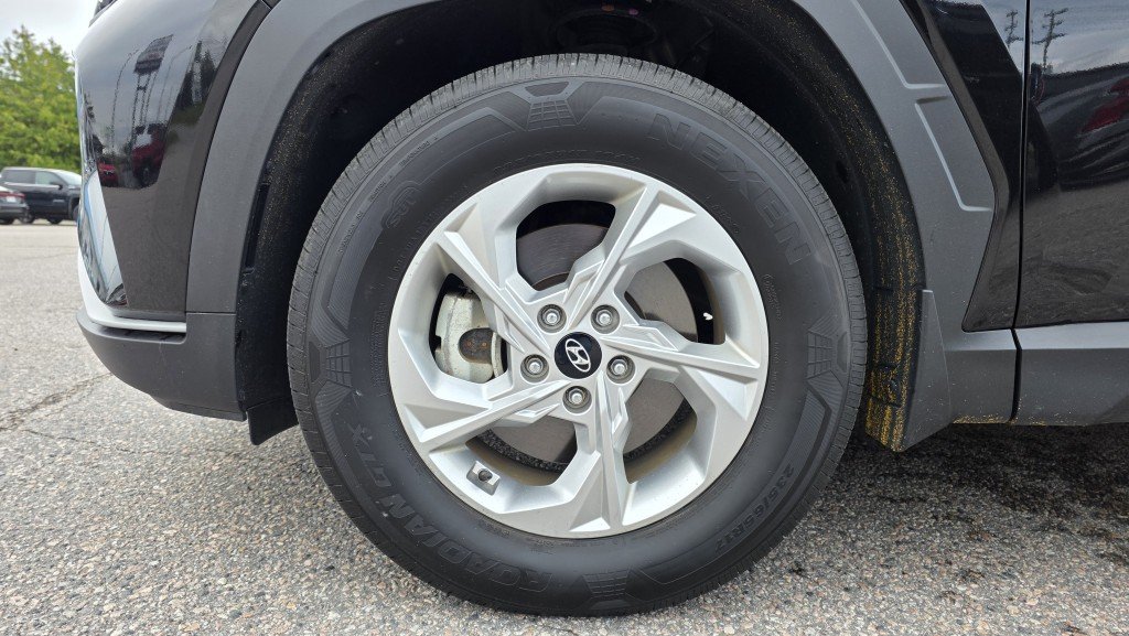 2023 Hyundai TUCSON Preferred FWD Black Mont-Laurier - photo #13