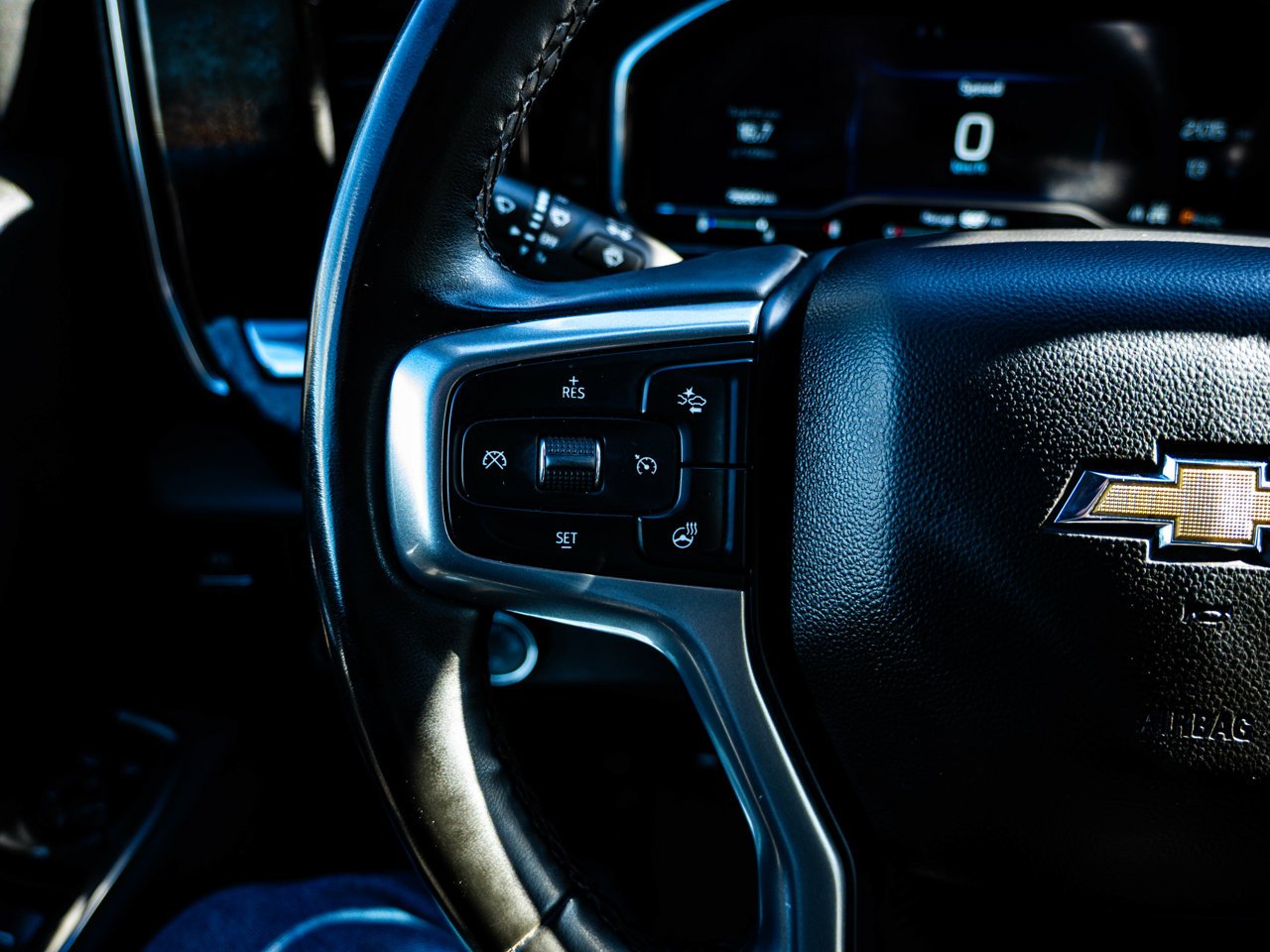 2025 Chevrolet Silverado 1500 4WD Crew Cab 147 LT Grey Sherwood Park - photo #22