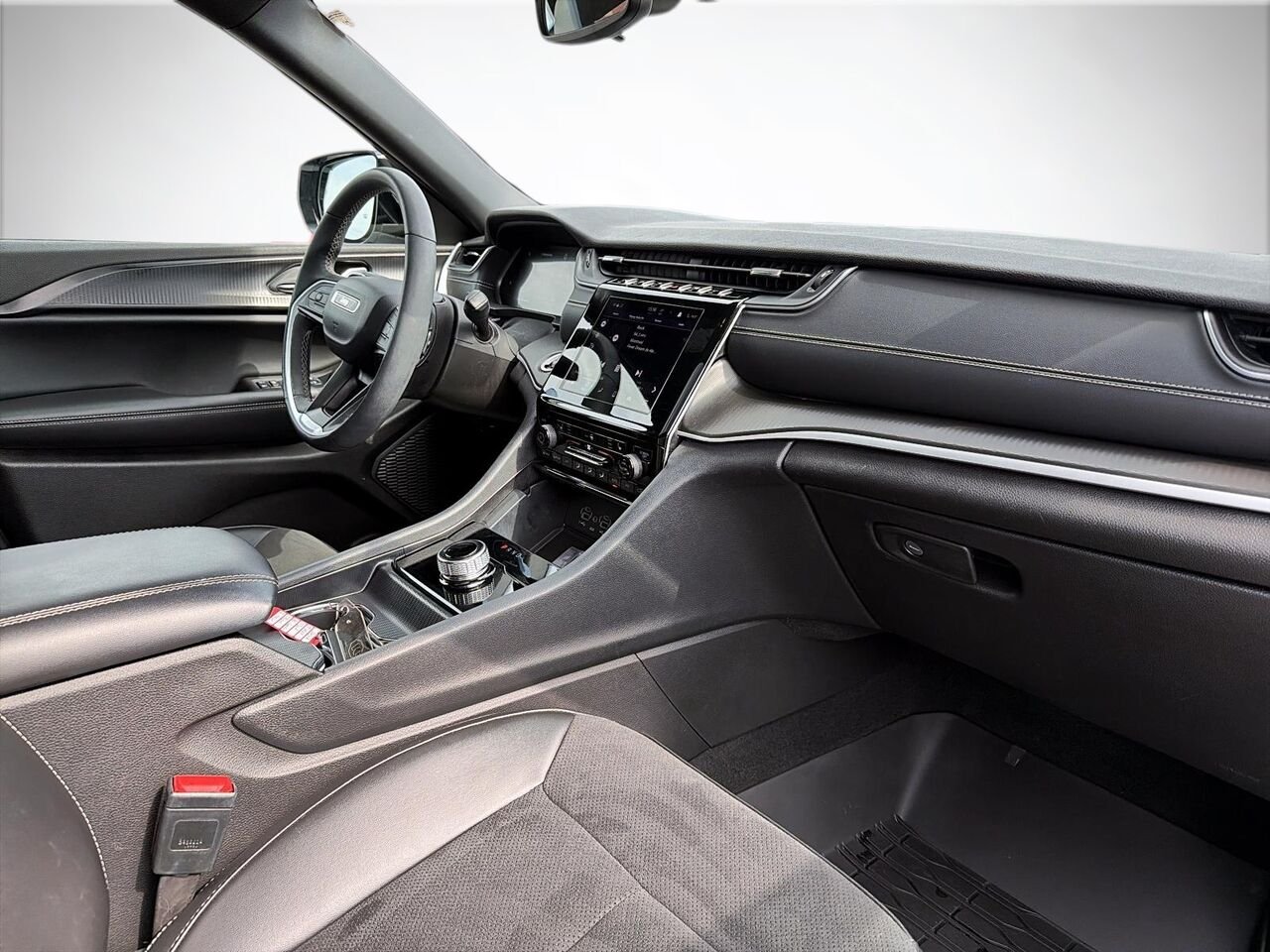 2024 Jeep Grand Cherokee White Saint-Jérôme - photo #9