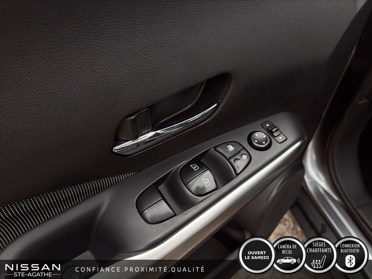 Nissan Kicks SV TA | 75 640 KM | CAMÉRA DE RECUL | CLIMATISATION AUTOMATIQUE | ACCÈS SANS CLÉ 2019 Gris Saint-Jérôme - photo #13