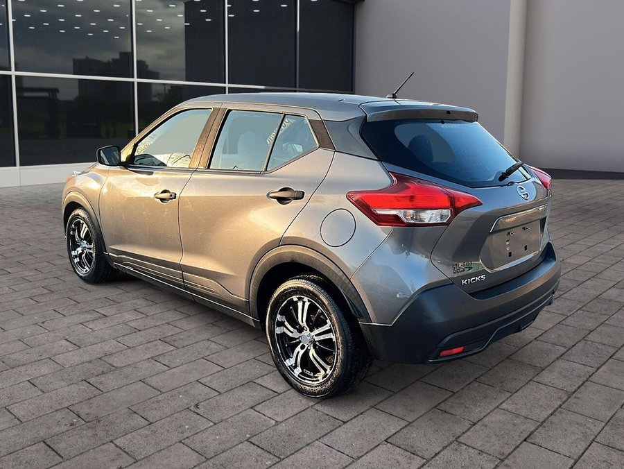 Nissan Kicks S S TA 2018 Gris