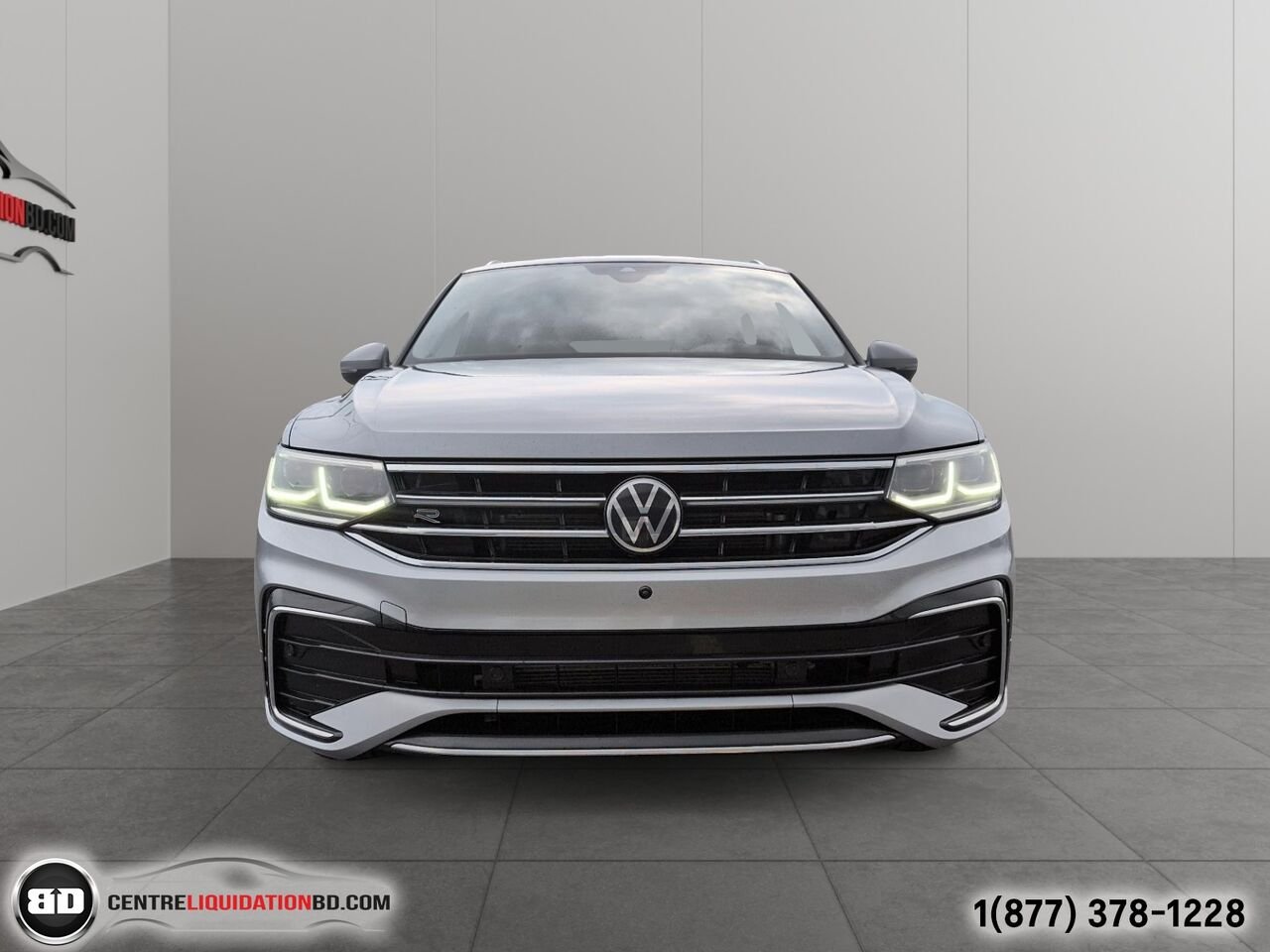 Volkswagen Tiguan Highline R-Line | BD0324 2022 Gris Granby - photo #1