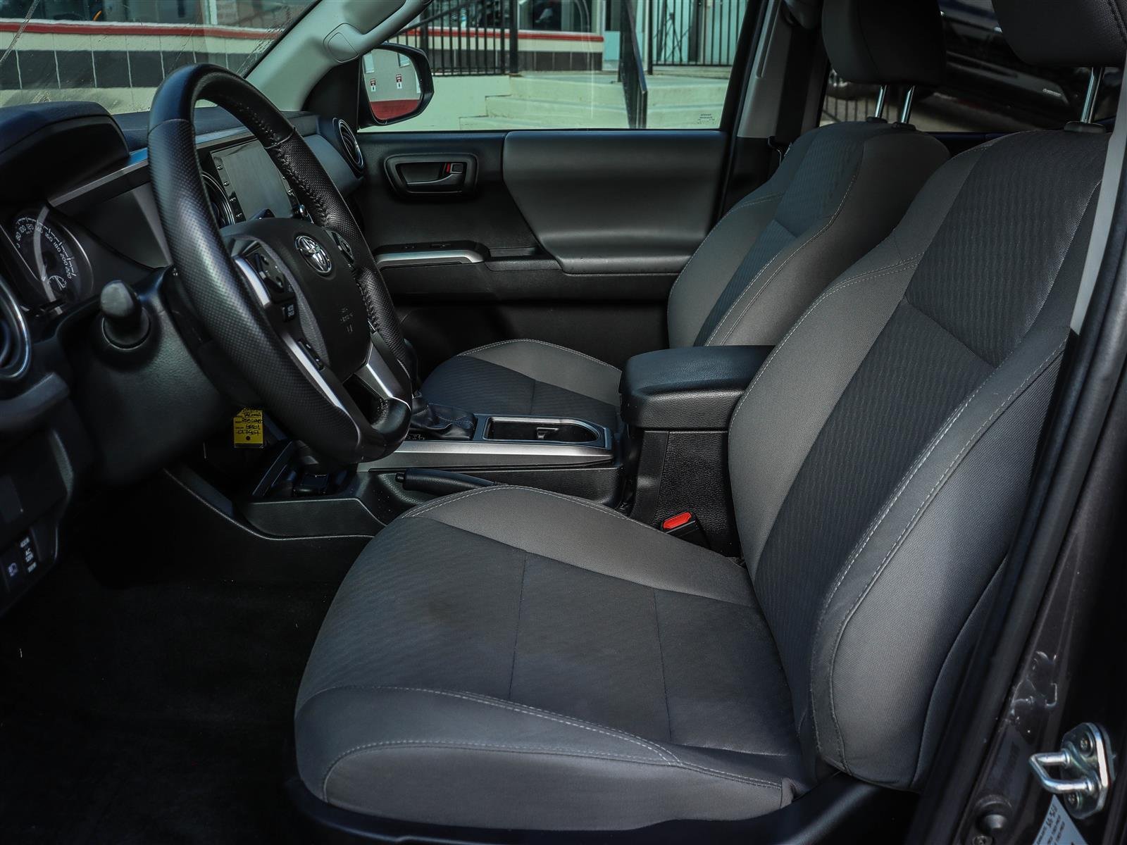 2022 Toyota Tacoma Ottawa & Gatineau - photo #6