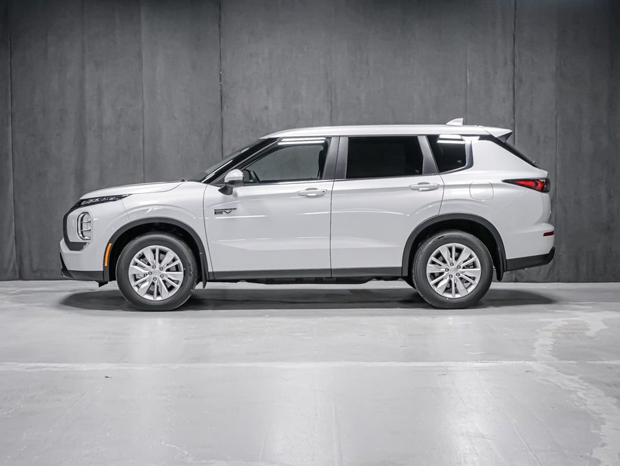 Mitsubishi Outlander PHEV ES 2026 Fini taillé diamant Blanc de qualité supérieure