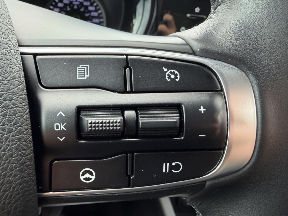 2021 Kia K5 Grey  - photo #21