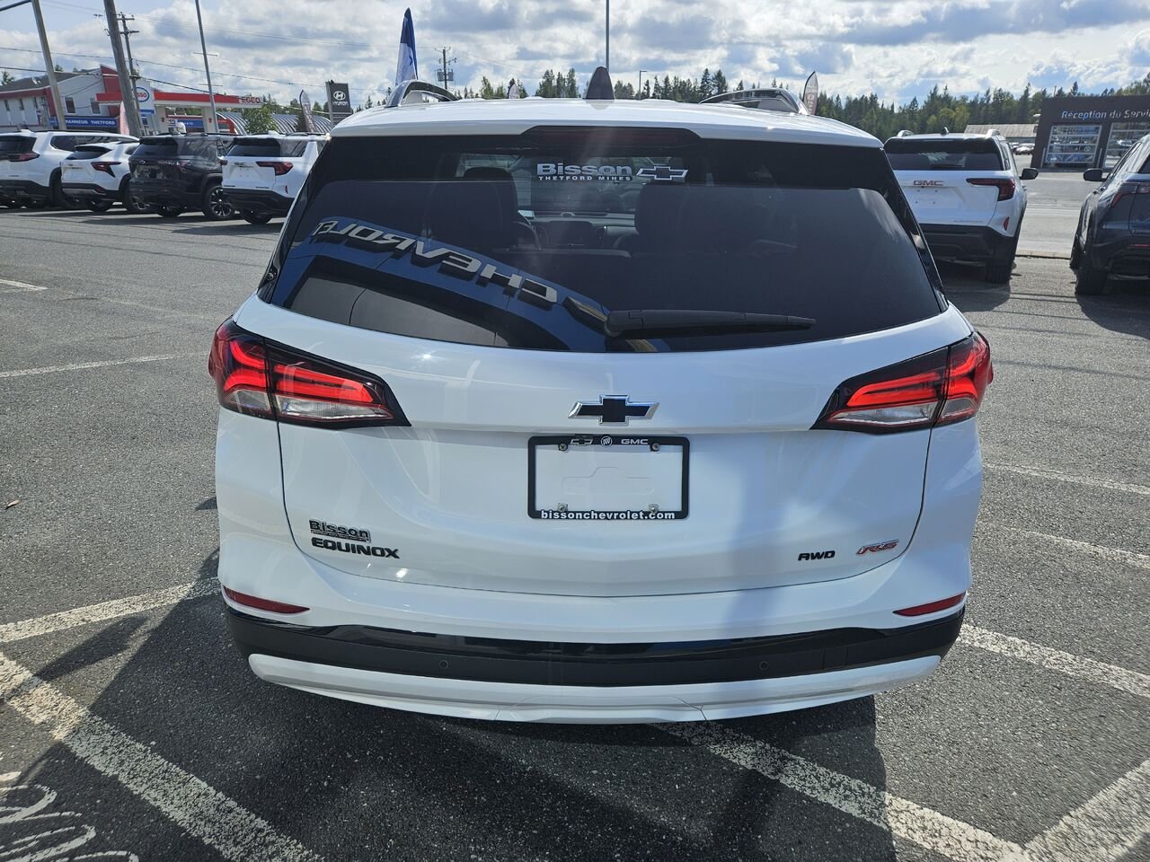 2024 Chevrolet Equinox RS 4 portes TI White Thetford Mines - photo #3