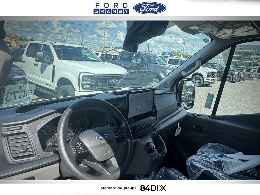 2025 Ford E-TRANSIT FOURGONNETTE UTILITAIRE White