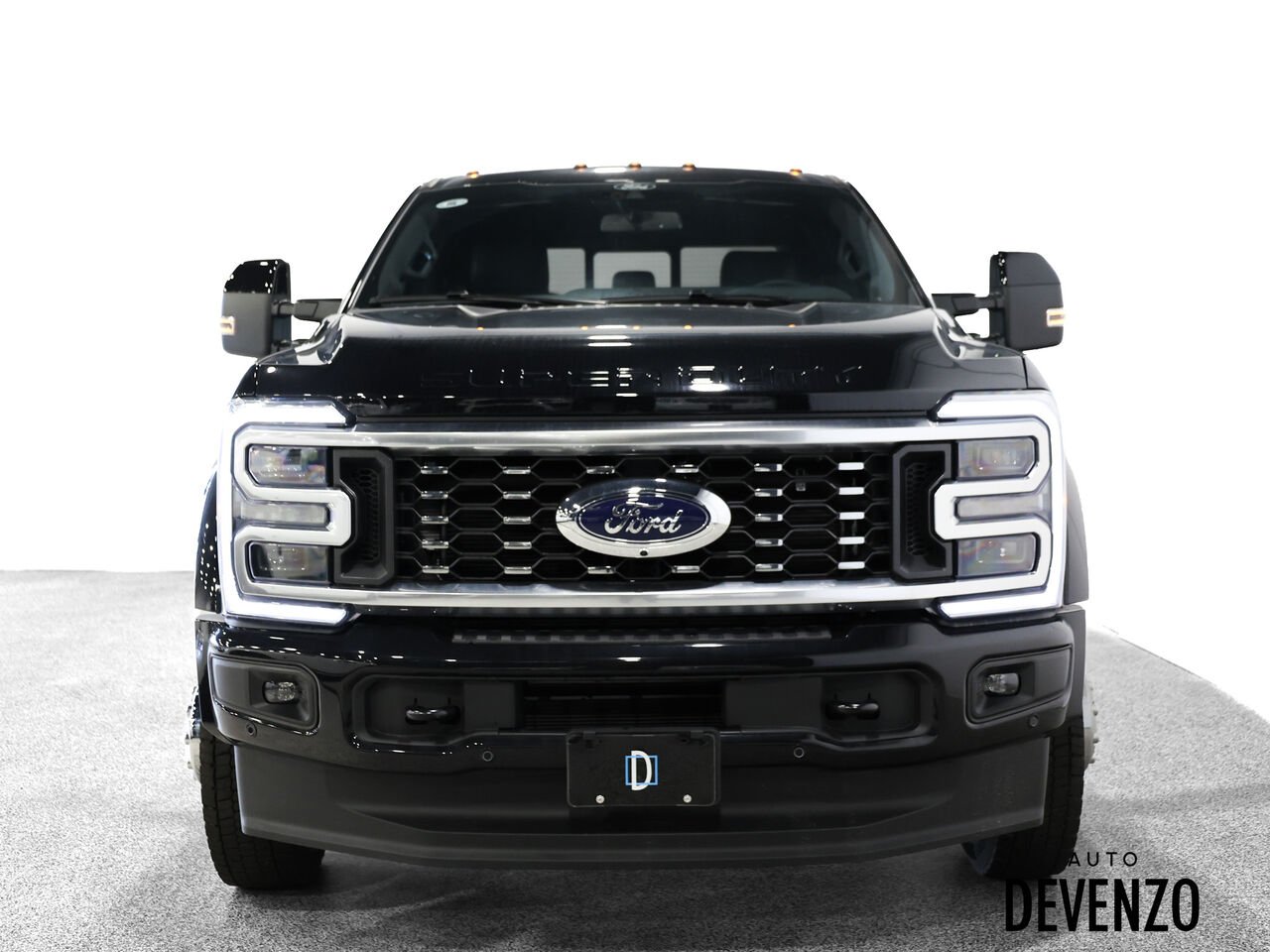 2026 Ford Super Duty F-450 DRW Black Saint-Eustache - photo #6