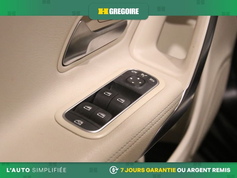 Mercedes Benz A-Class 822311 | A 250 AWD AUTO AC CUIR TOIT NAV MAGS CAM RECUL BLE 2022 Noir Laval - photo #15