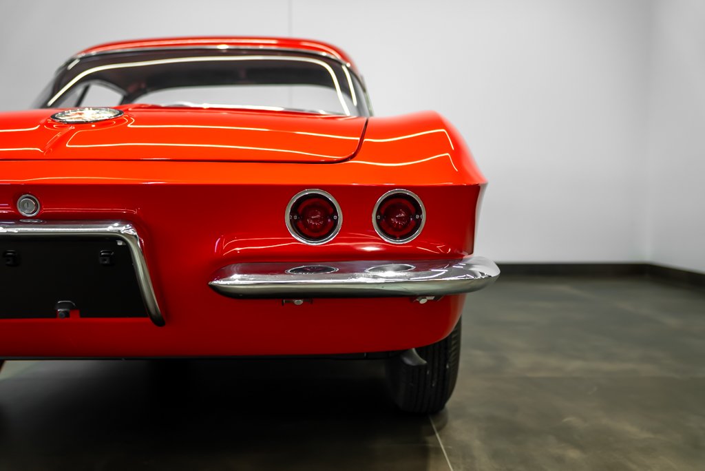 Chevrolet Corvette 1961 Montréal - photo #10
