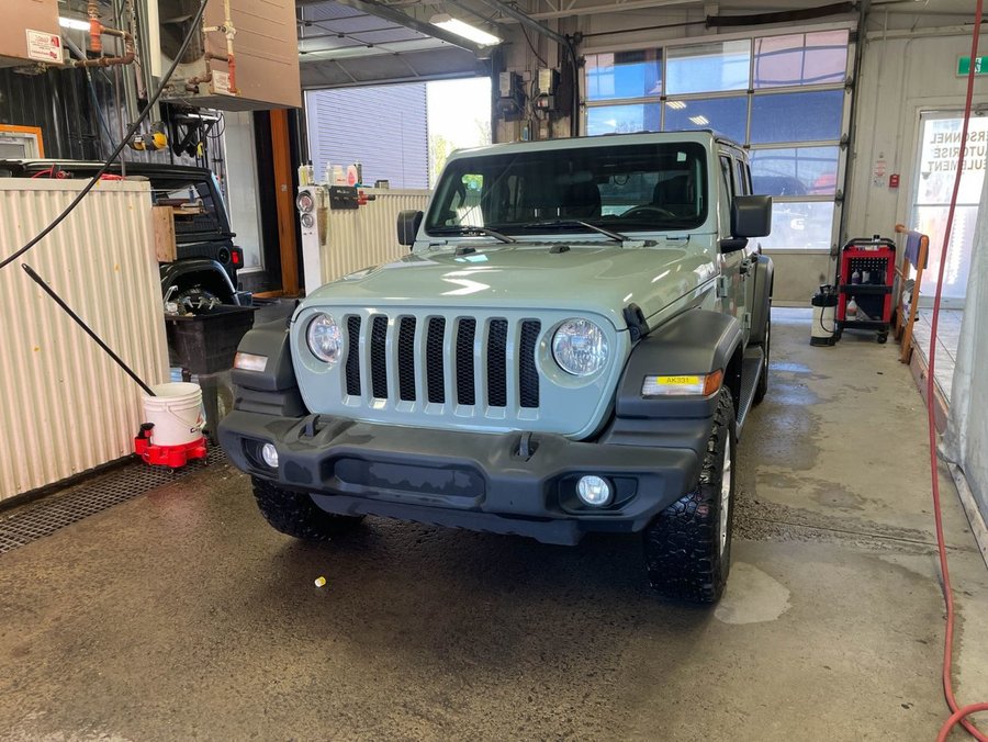 2023 Jeep Wrangler SPORT S 4X4 *SIÈGES CHAUFF* CARPLAY GR REMORQ White
