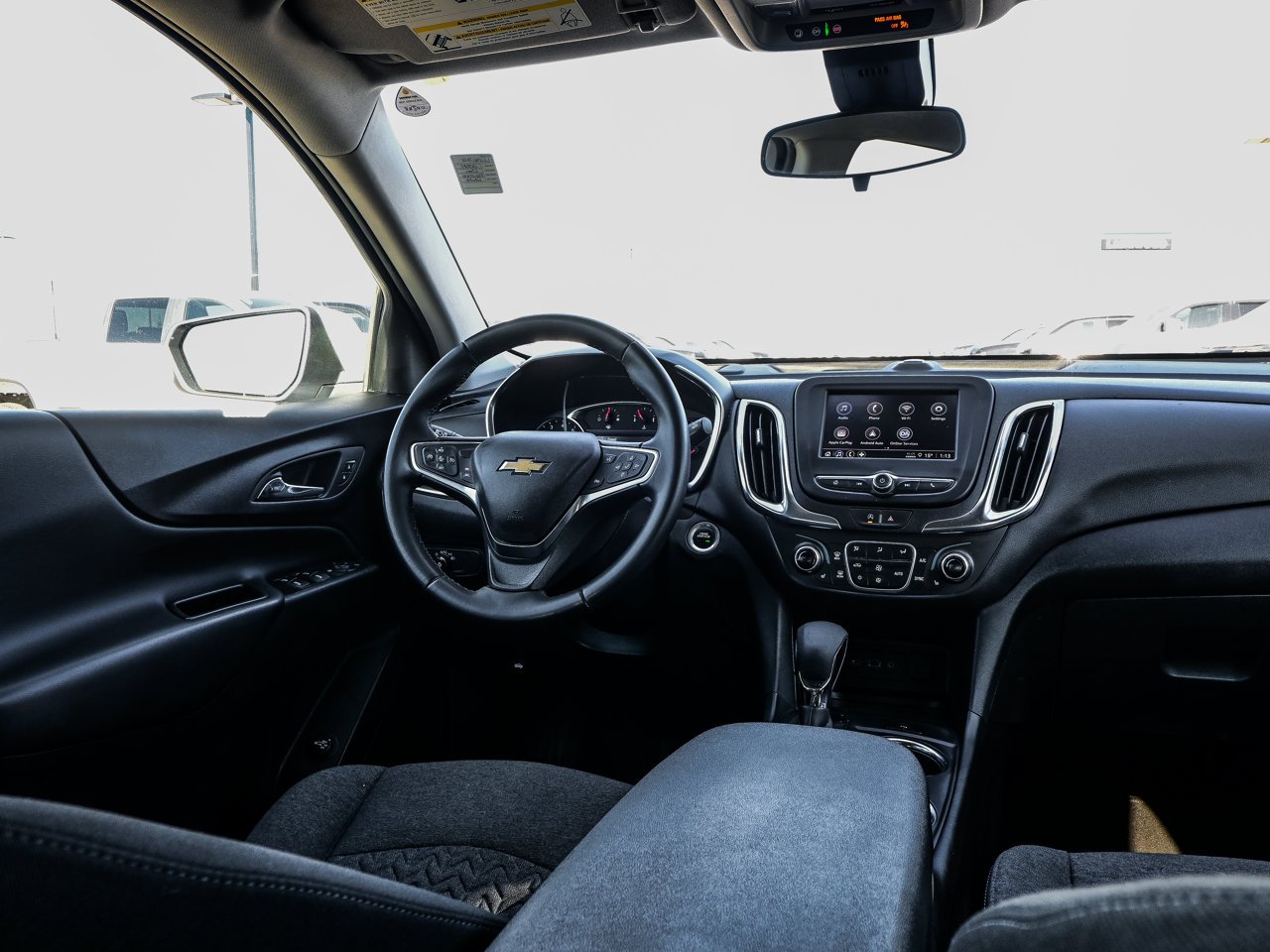 2024 Chevrolet Equinox AWD 4dr LT White Sherwood Park - photo #29