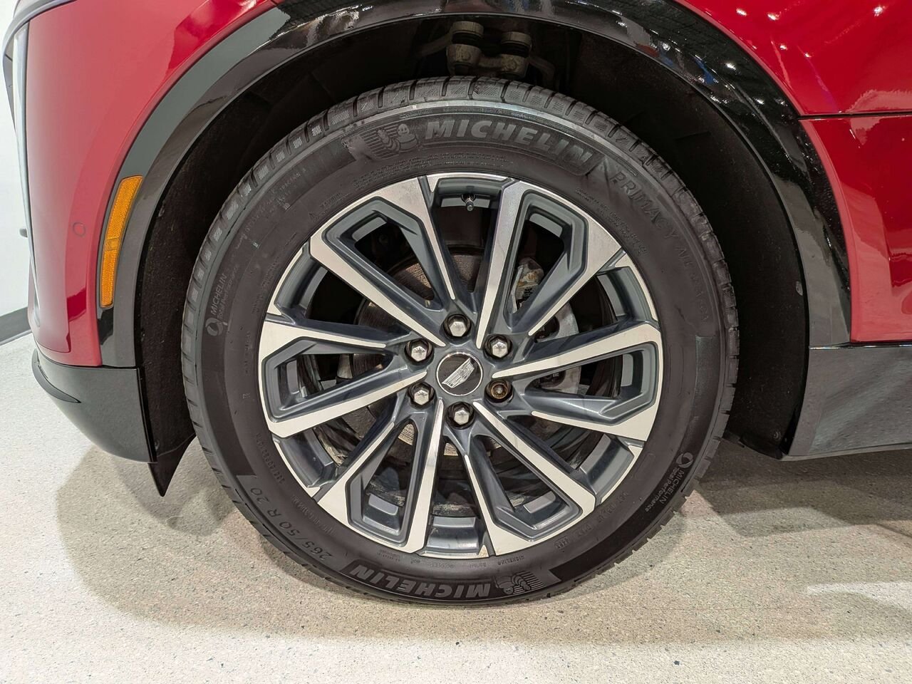 2024 Cadillac LYRIQ 4dr Sport w/1SF Red Val-David - photo #37