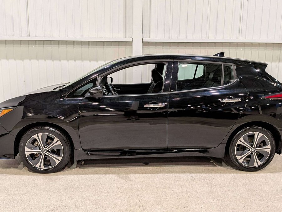 2020 Nissan LEAF Black
