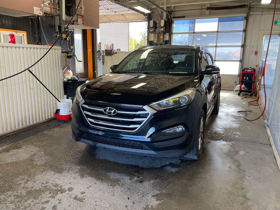 Hyundai Tucson PREMIUM AWD *SIÈGES / VOLANT CHAUF* ALERTES USB 2017 Noir