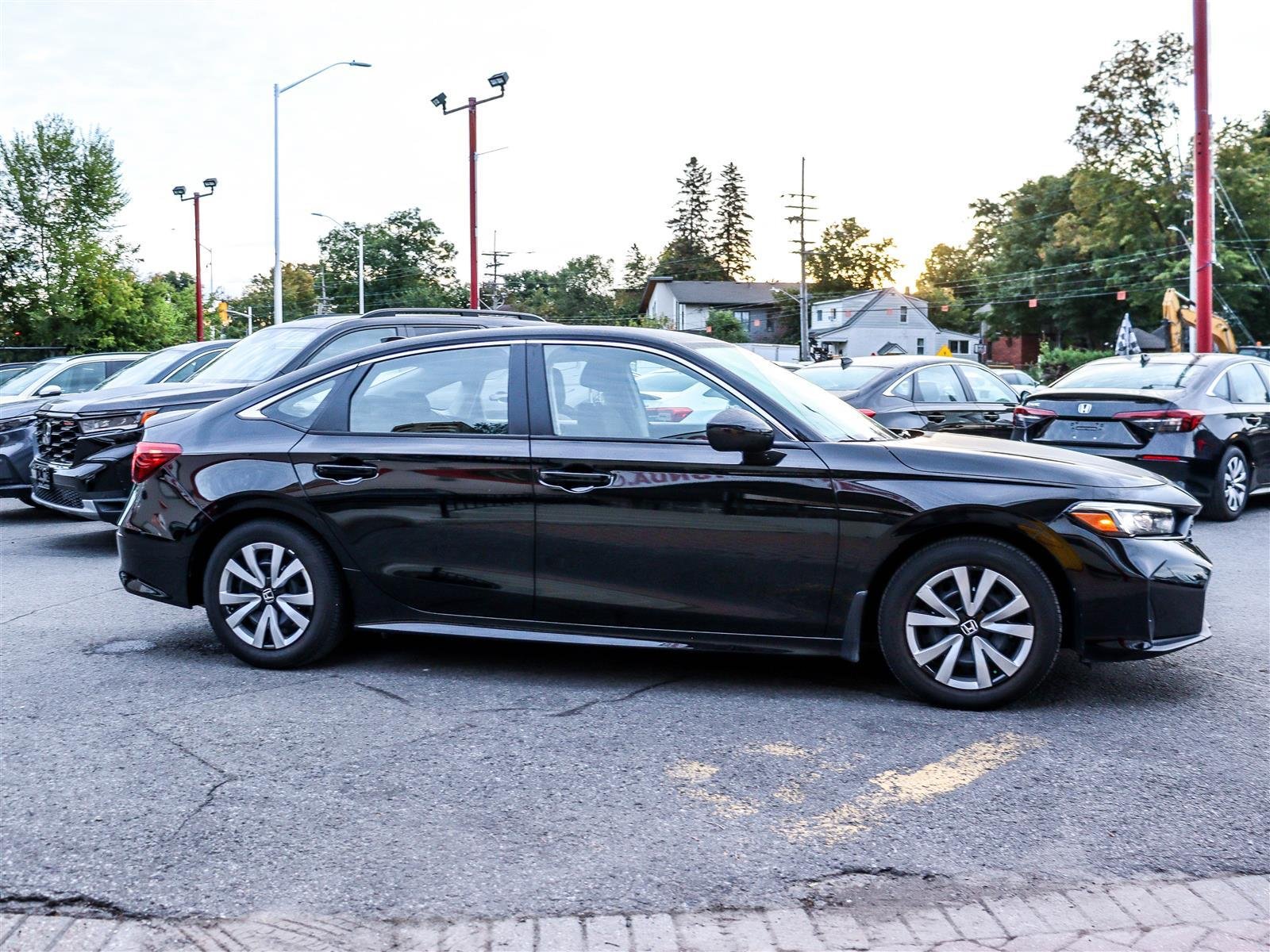 Honda Civic Berline LX 2025 Black Ottawa & Gatineau - photo #2