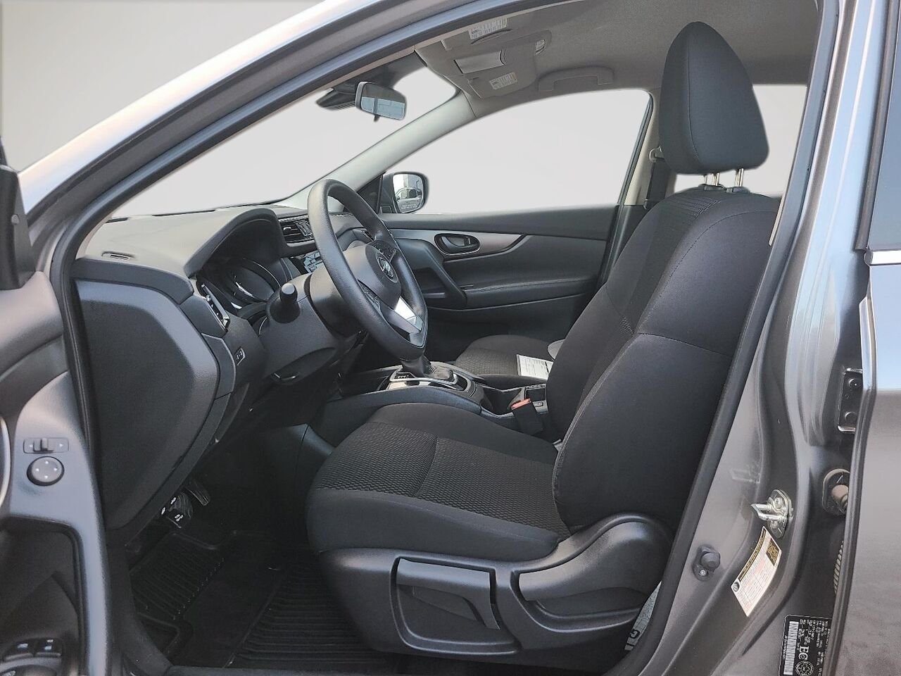 Nissan Qashqai S 2023 Gris Québec - photo #11