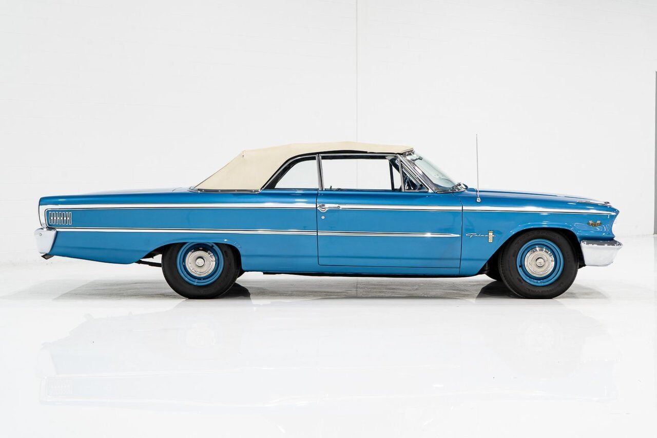 1963 Ford Galaxie 500 *PRIX EN USD* 406 Cu In TriPower 4-Speed Convertible Blue Montreal - photo #42