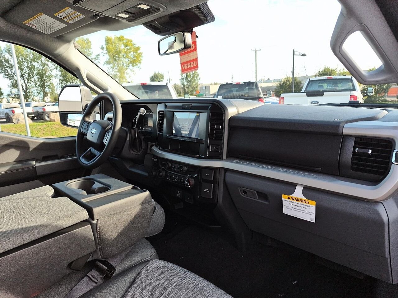 Ford Super Duty F-250 SRW 27013 | XLT 2027 Blanc Oxford Saint-Jérôme - photo #6
