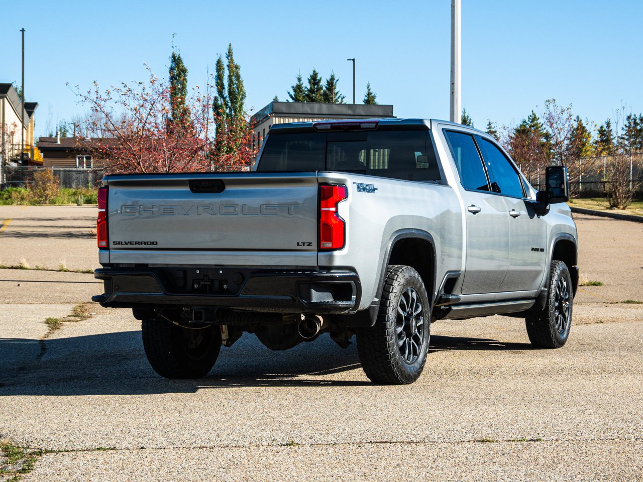 2025 Chevrolet Silverado 3500HD 4WD Crew Cab 159 LTZ Grey Sherwood Park - photo #13