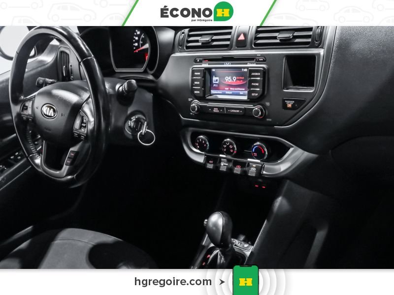 2015 Kia Rio Brown Blainville - photo #19