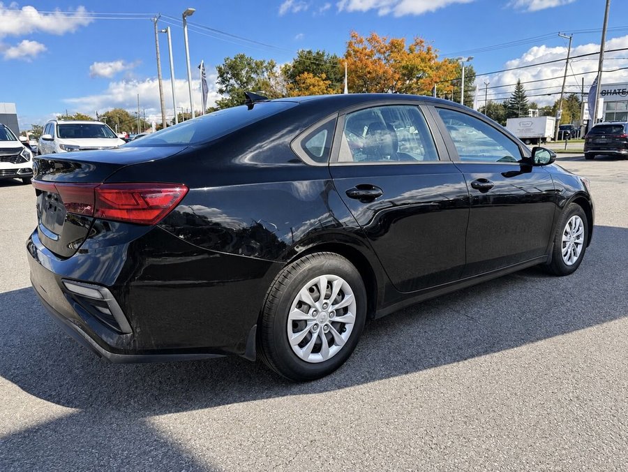 2021 Kia Forte LX Black