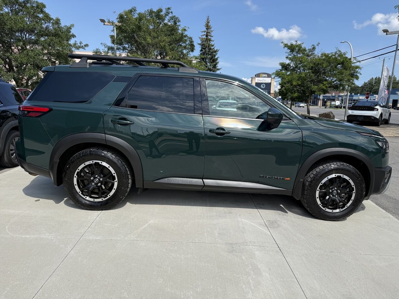 Nissan Pathfinder Rock Creek 4RM 2024 Vert Châteauguay - photo #5