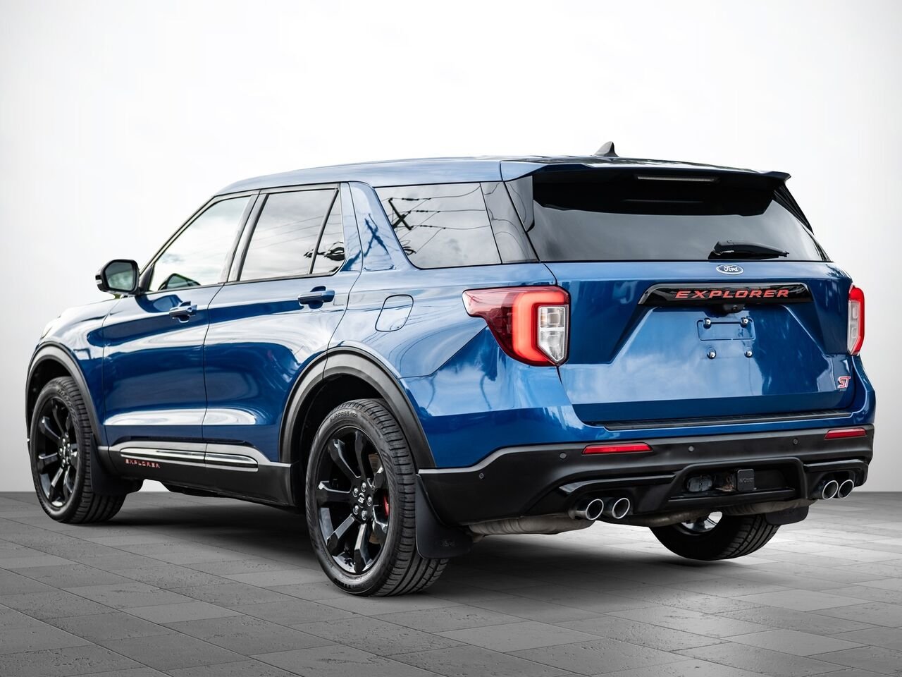 2021 Ford Explorer Blue Sainte-Julienne - photo #1