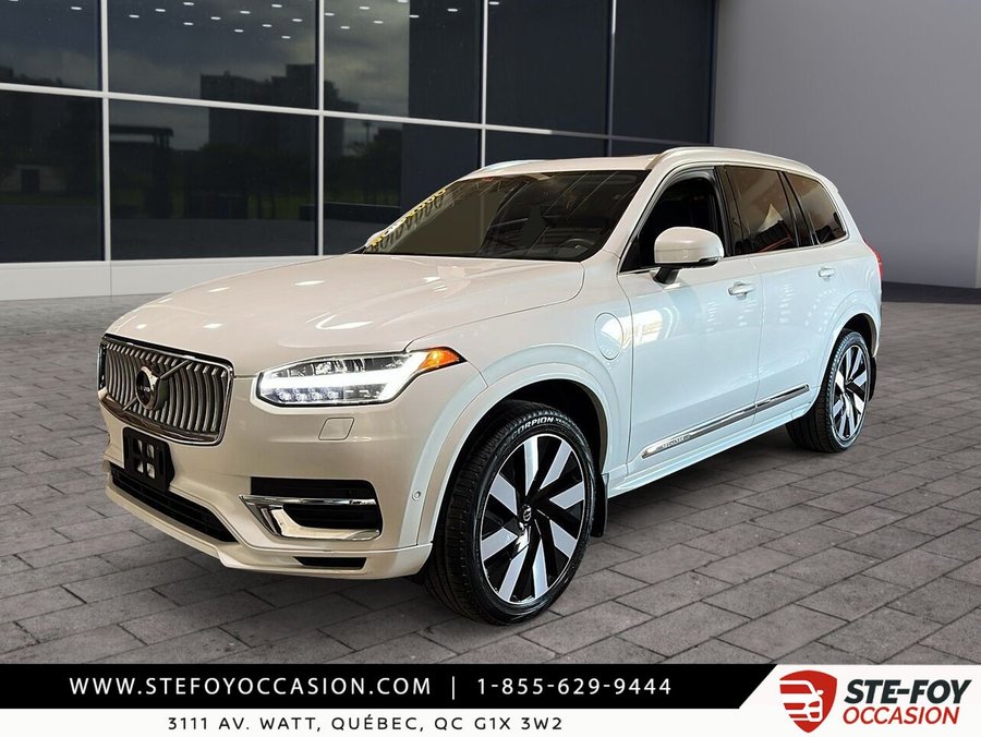 Volvo XC90 Recharge PLUS BRIGHT THEME T8 Plus hybride rechargeable TIe 7 places version lustrée 2024 Blanc
