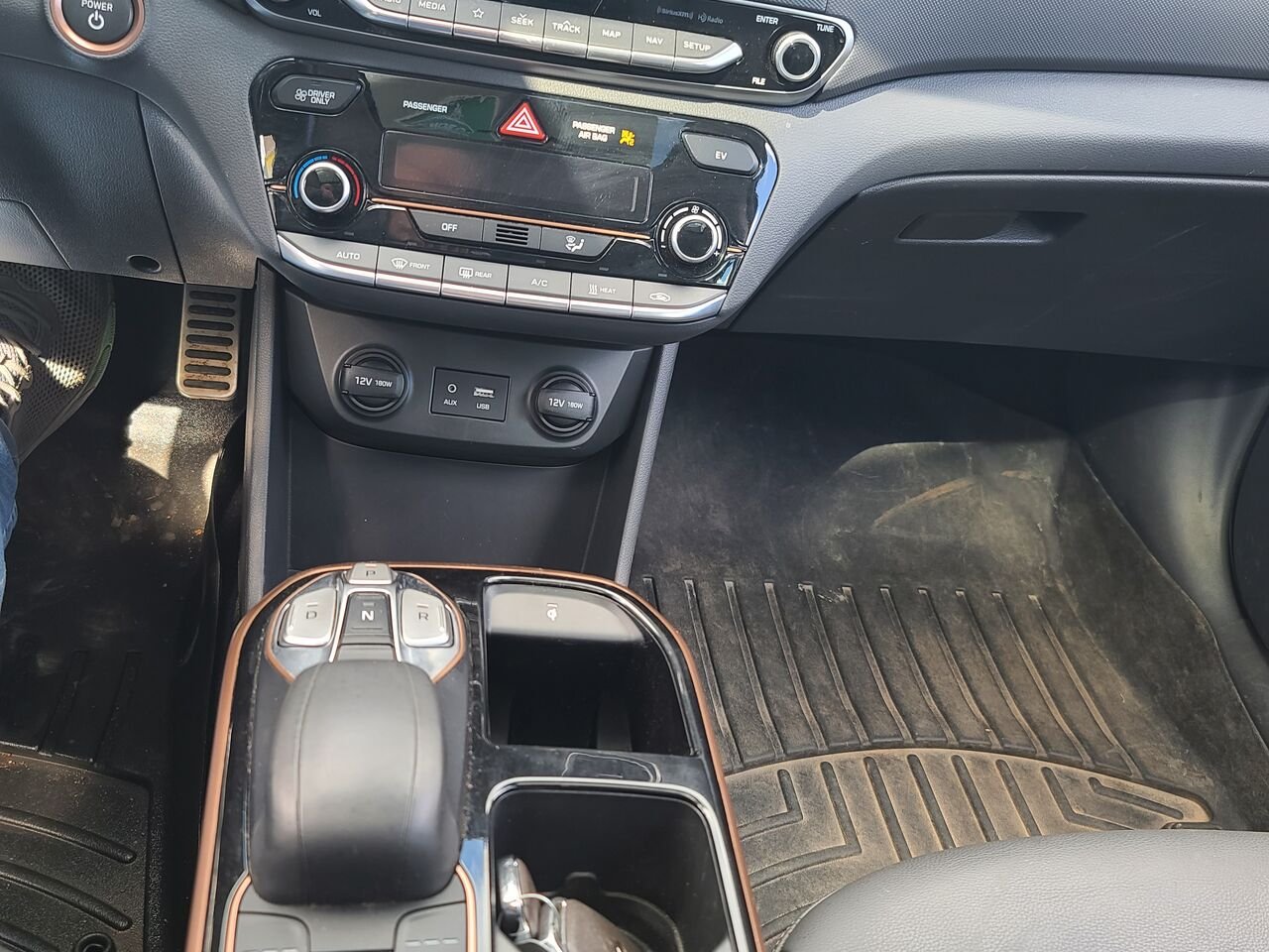 2019 Hyundai Ioniq Electric Grey  - photo #15