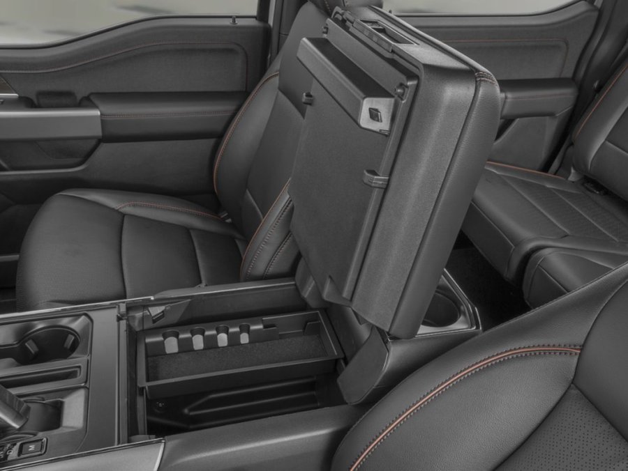 Ford F-150 LARIAT cabine SuperCrew 4RM caisse de 5,5 pi 2027 Blanc astral métallisé trois couches