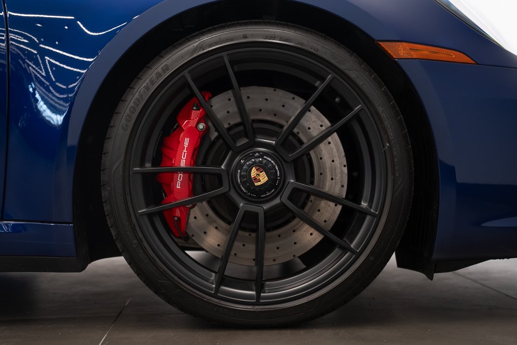 Porsche 911 Carrera 4 GTS Coupe 2023 Bleu Kirkland - photo #7