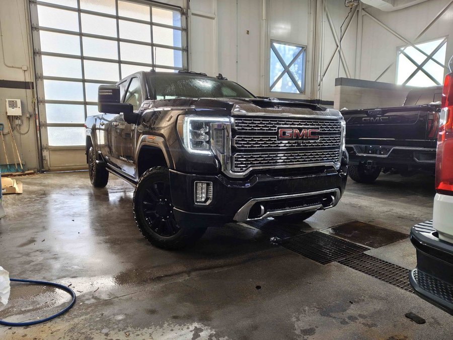 2023 GMC Sierra 3500HD Denali Ultimate Black Diamond Edition | Sunroof | Navigation Black