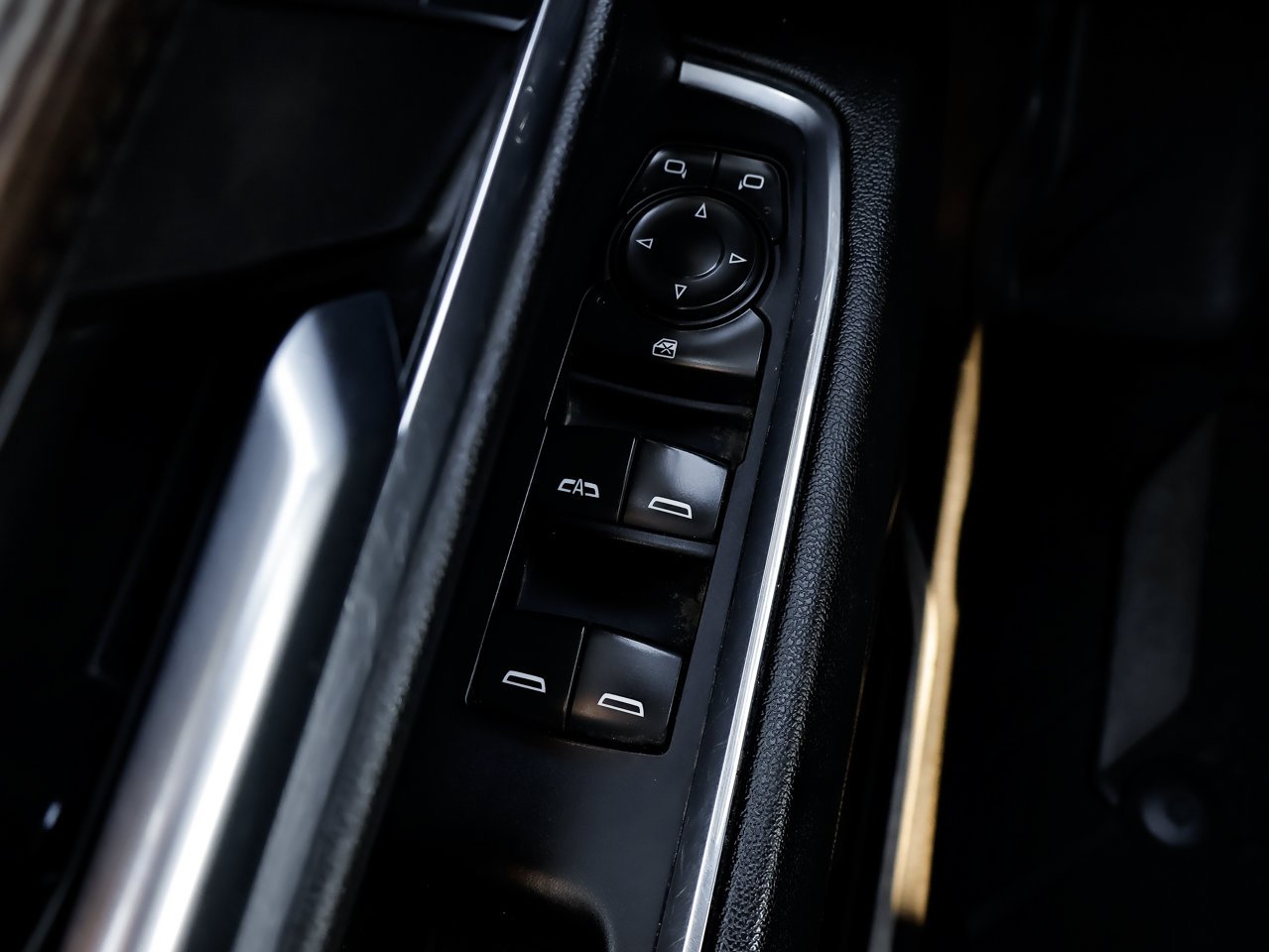 2024 Chevrolet Silverado 3500HD 4WD Crew Cab 159 LT White Sherwood Park - photo #15