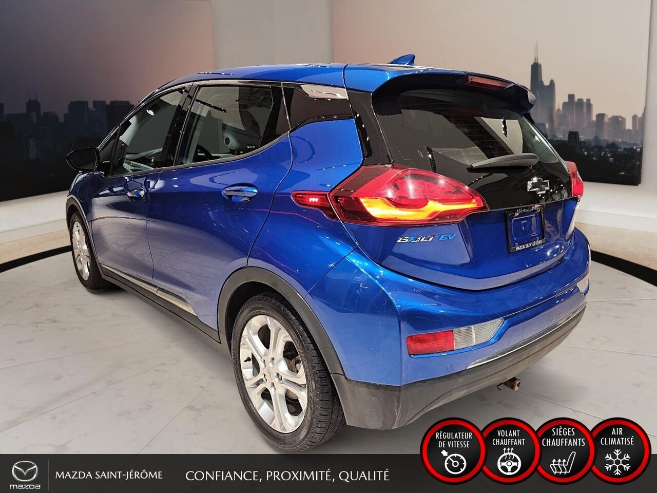 Chevrolet Bolt EV LT | UN SEUL PROPRIÉTAIRE | JAMAIS ACCIDENTÉ | RECHARGE RAPIDE 2020 Bleu Saint-Jérôme - photo #8