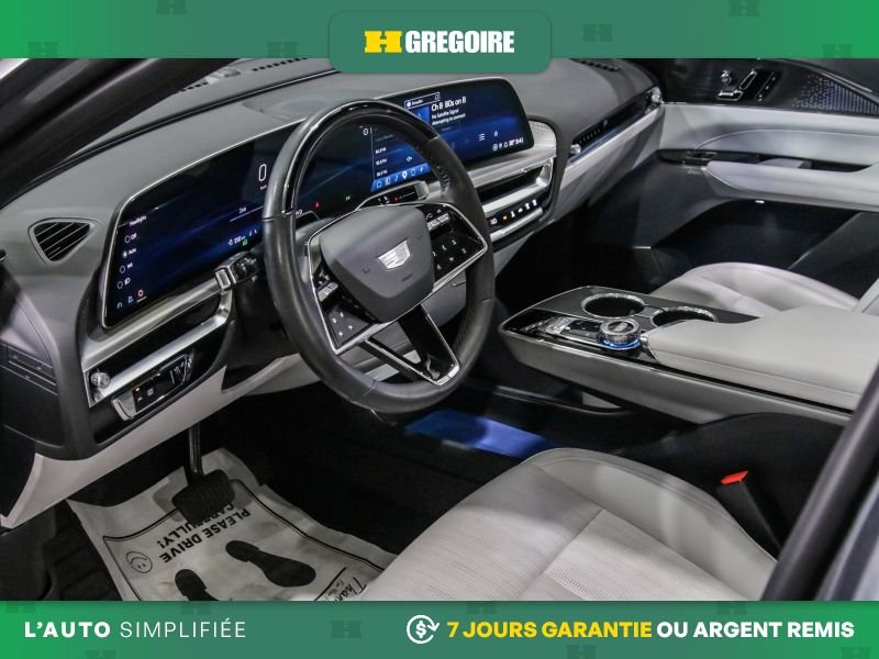 Cadillac LYRIQ 821132 | RWD Luxury AUTO A/C MAGS CUIR NAV CAM RECUL BLUETO 2023 Noir Laval - photo #23