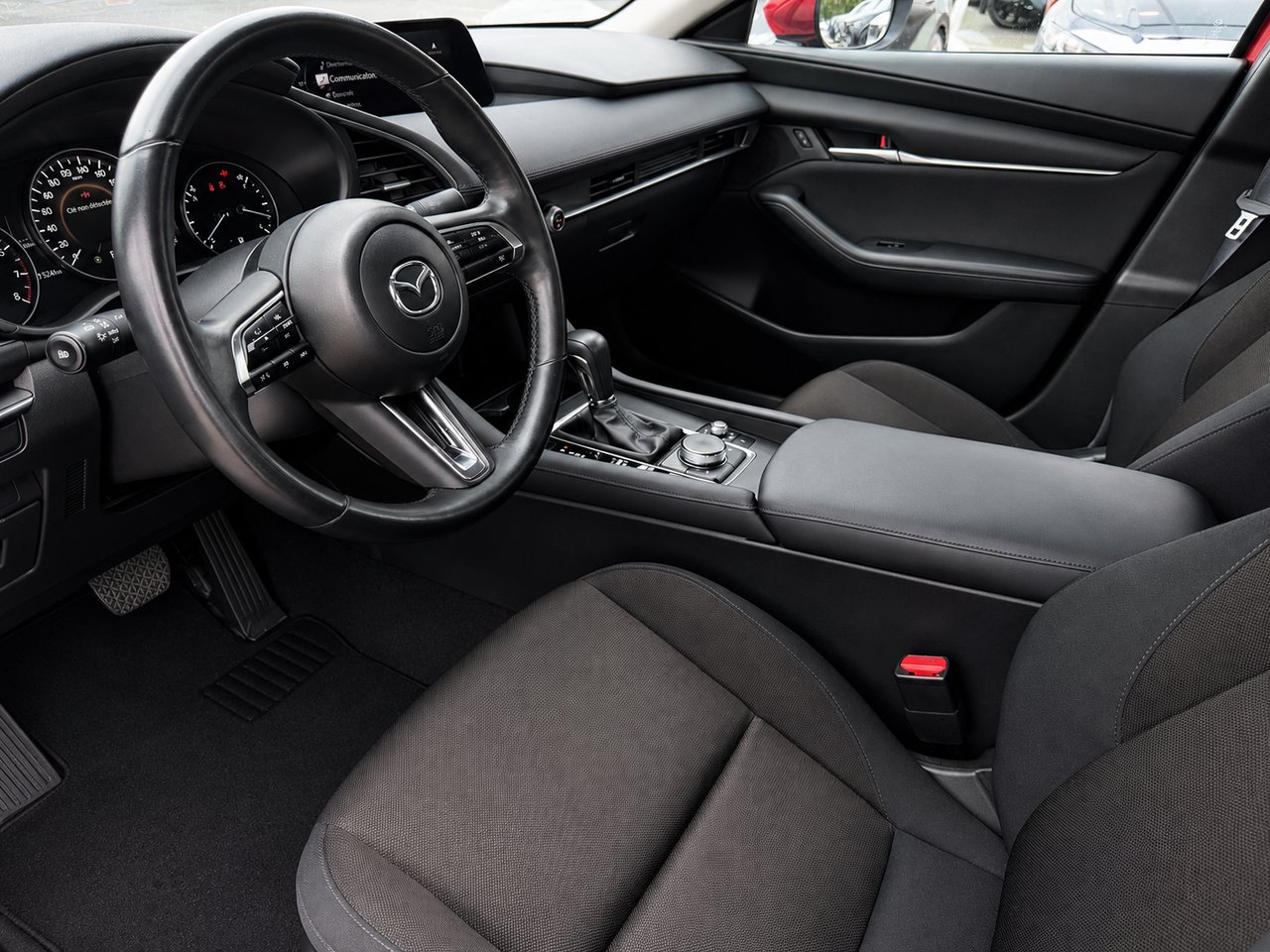 2024 Mazda Mazda3 Red Châteauguay - photo #1