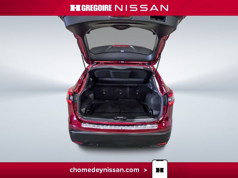 2022 Nissan Qashqai Red Laval - photo #26
