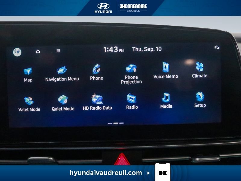 2025 Hyundai Elantra Black Laval - photo #25