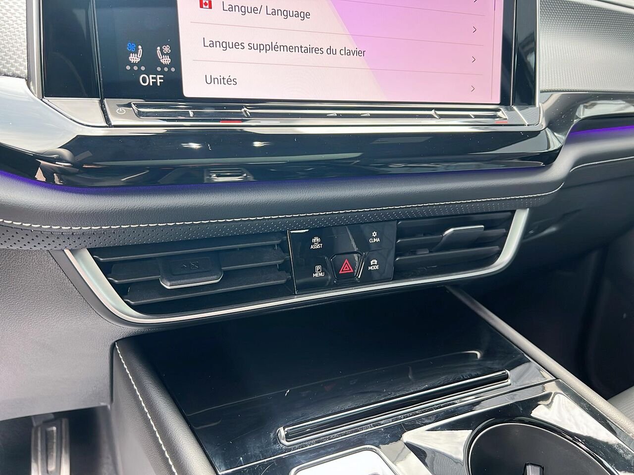 Volkswagen Atlas Cross Sport EXECLINE 2026 Noir Québec - photo #34