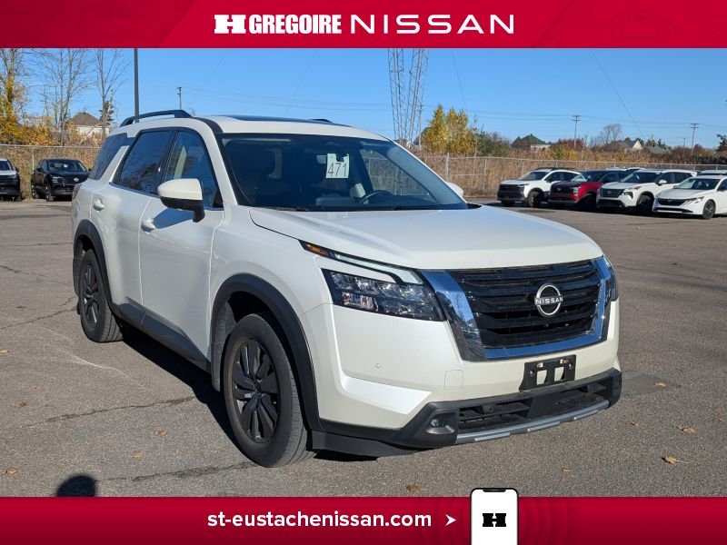 2024 Nissan Pathfinder White Saint-Eustache - photo #0