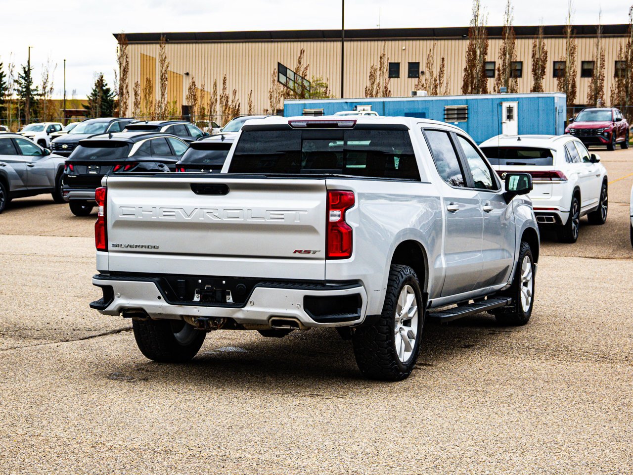 2022 Chevrolet Silverado 1500 4WD Crew Cab 147 RST Grey Sherwood Park - photo #13