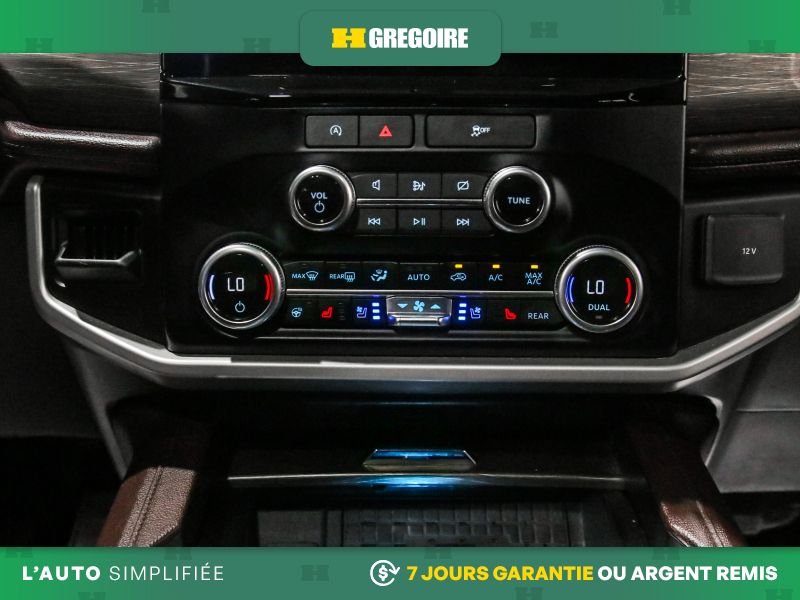 2024 Ford Expedition Black Saint-Eustache - photo #26