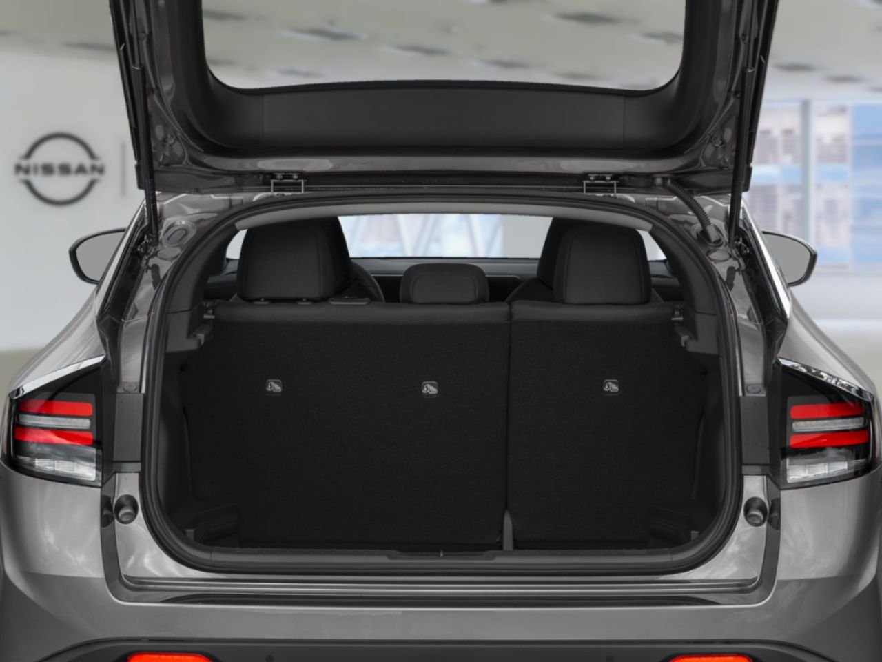 2026 Nissan LEAF Black Diamond Pearl Laval - photo #4