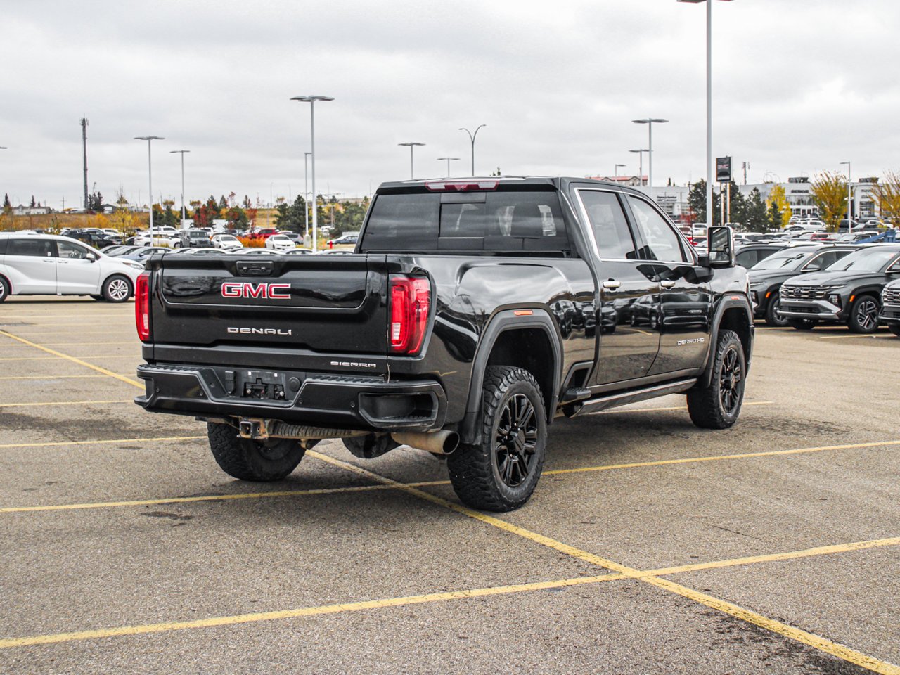 2023 GMC Sierra 3500HD 4WD Crew Cab 159 Denali Black Sherwood Park - photo #8