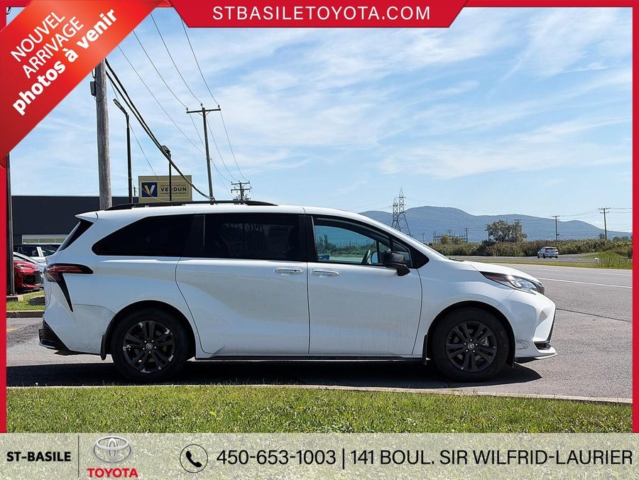 2025 TOYOTA SIENNA HYBRIDE 2025 White